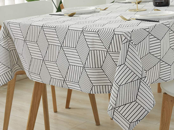 How To Choose The Right Tablecloth?